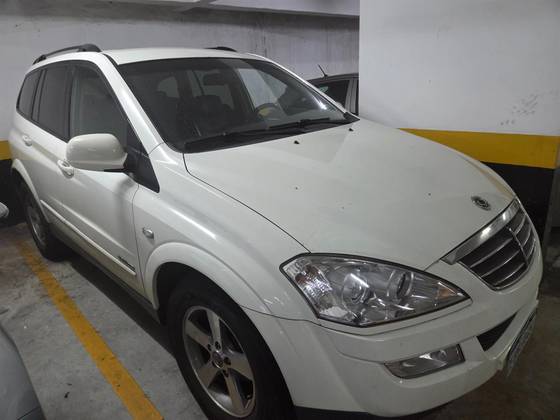 SSANGYONG KYRON 2.0 XDI 200KY 4X4 16V TURBO INTERCOOLER DIESEL 4P AUTOMÁTICO SSANGYONG KYRON 2.0 XDI 200KY 4X4 16V TURBO INTERCOOLER DIESEL 4P AUTOMÁTICO